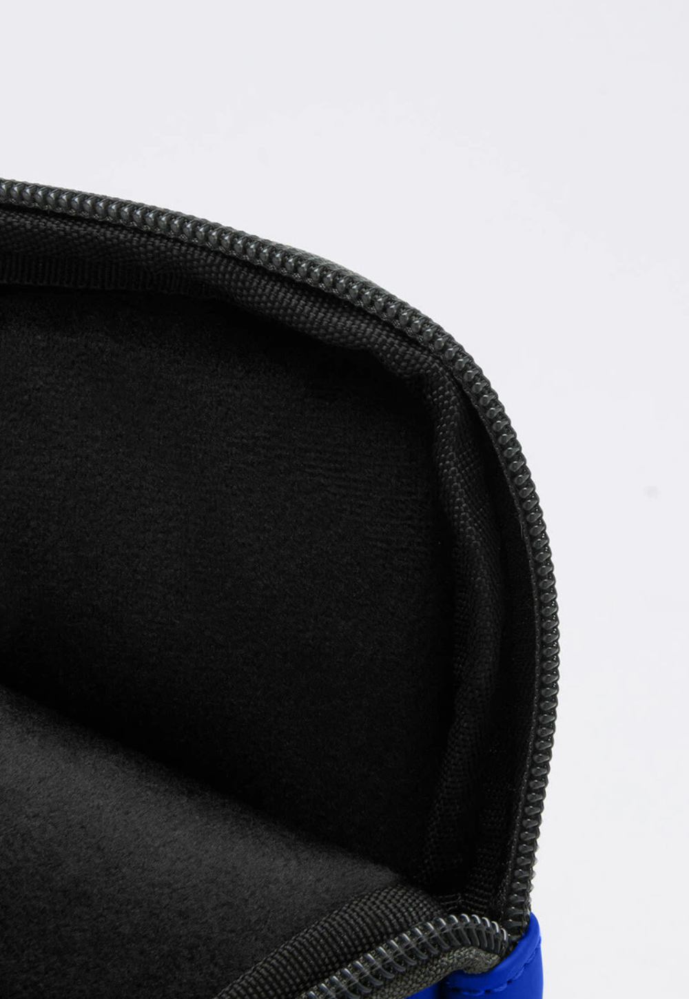 Laptop sleeve - cobalt