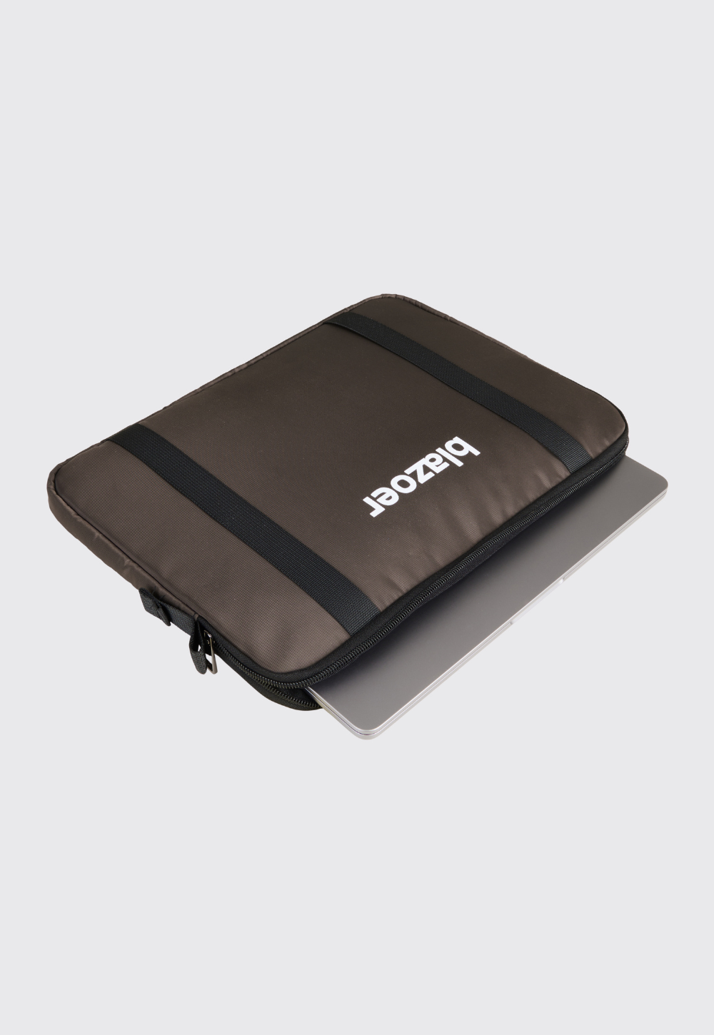 Laptop sleeve - brown