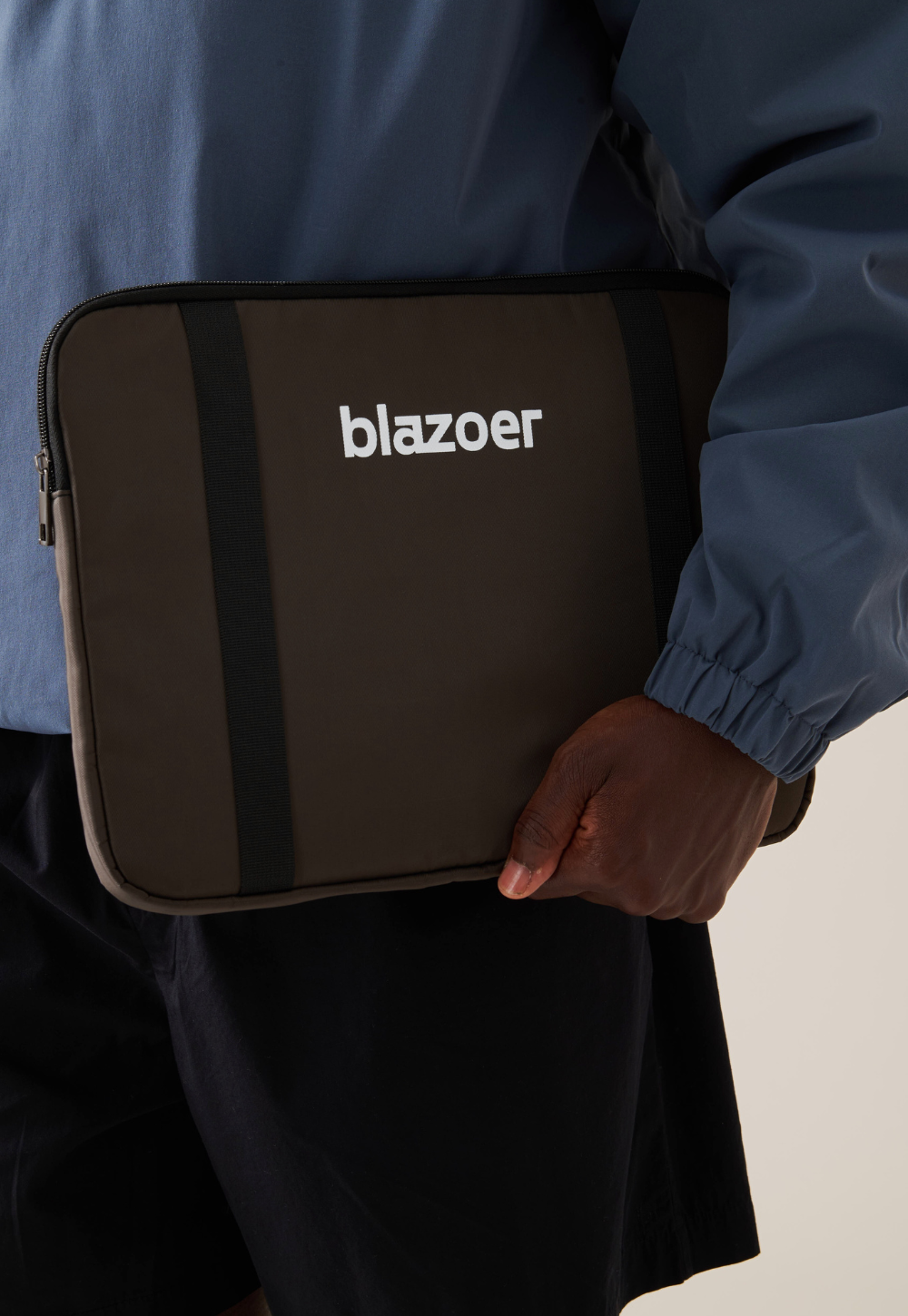 Laptop sleeve - brown