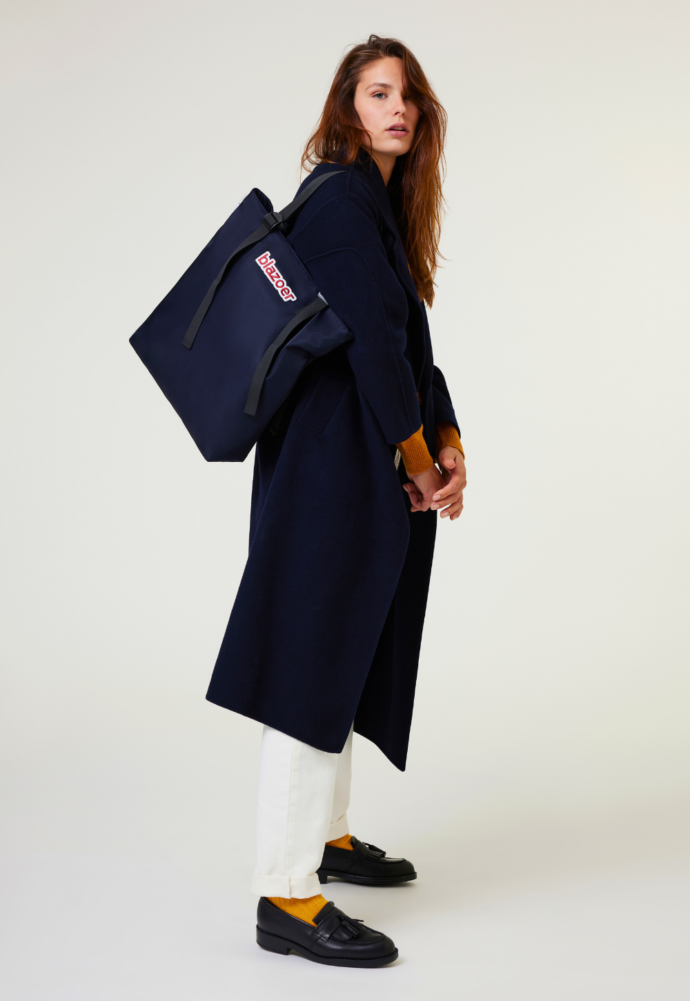Regular tote - navy + burgundy logo patch